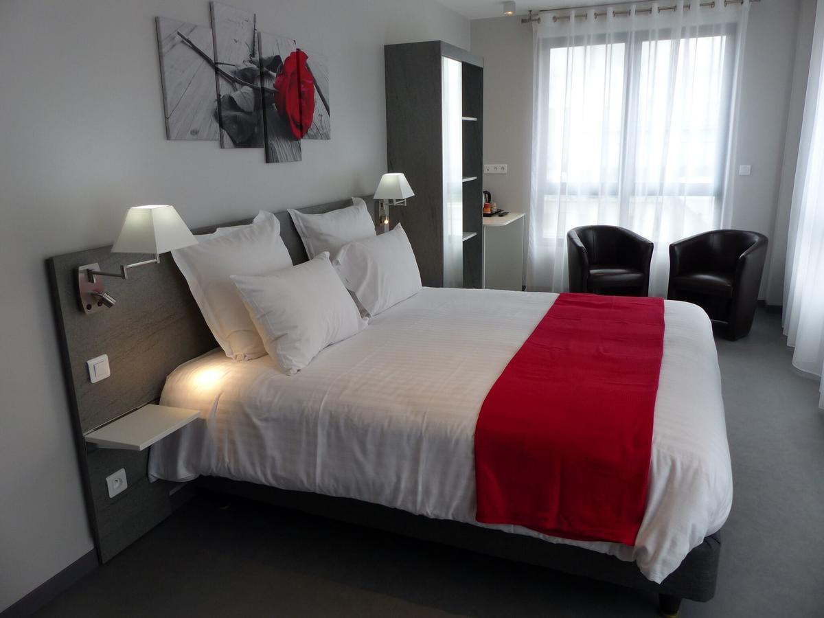 Hotel L'AEROGARE Amboise Extérieur photo