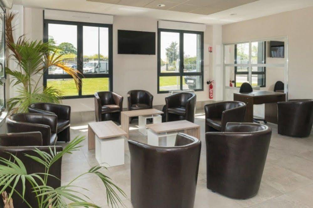 Hotel L'AEROGARE Amboise Extérieur photo